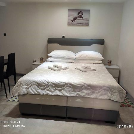 Apartament Cres Zewnętrze zdjęcie