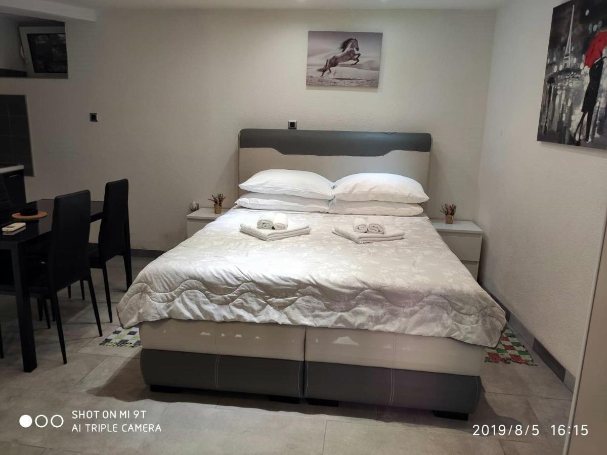 Apartament Cres Zewnętrze zdjęcie